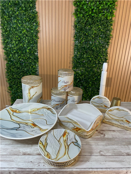 LINEA COMPLETA MARGOT ORO